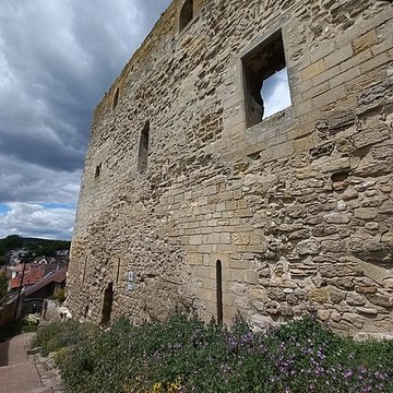 Tour Montjoie de Conflans-Sainte-Honorine