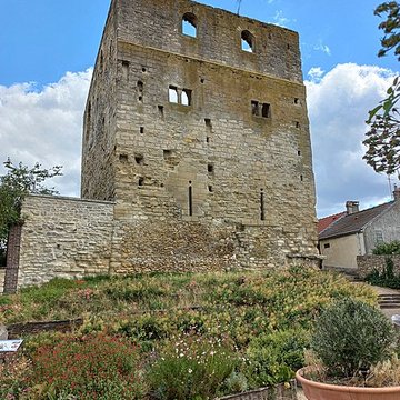 Tour Montjoie de Conflans-Sainte-Honorine