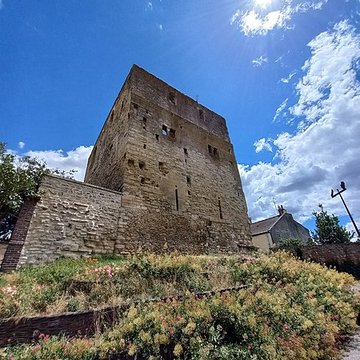 Tour Montjoie de Conflans-Sainte-Honorine