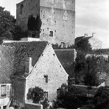 Tour Montjoie de Conflans-Sainte-Honorine