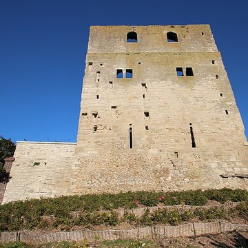 Tour Montjoie de Conflans-Sainte-Honorine