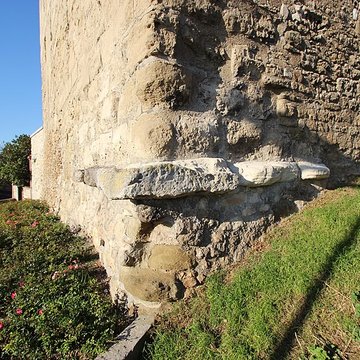 Tour Montjoie de Conflans-Sainte-Honorine