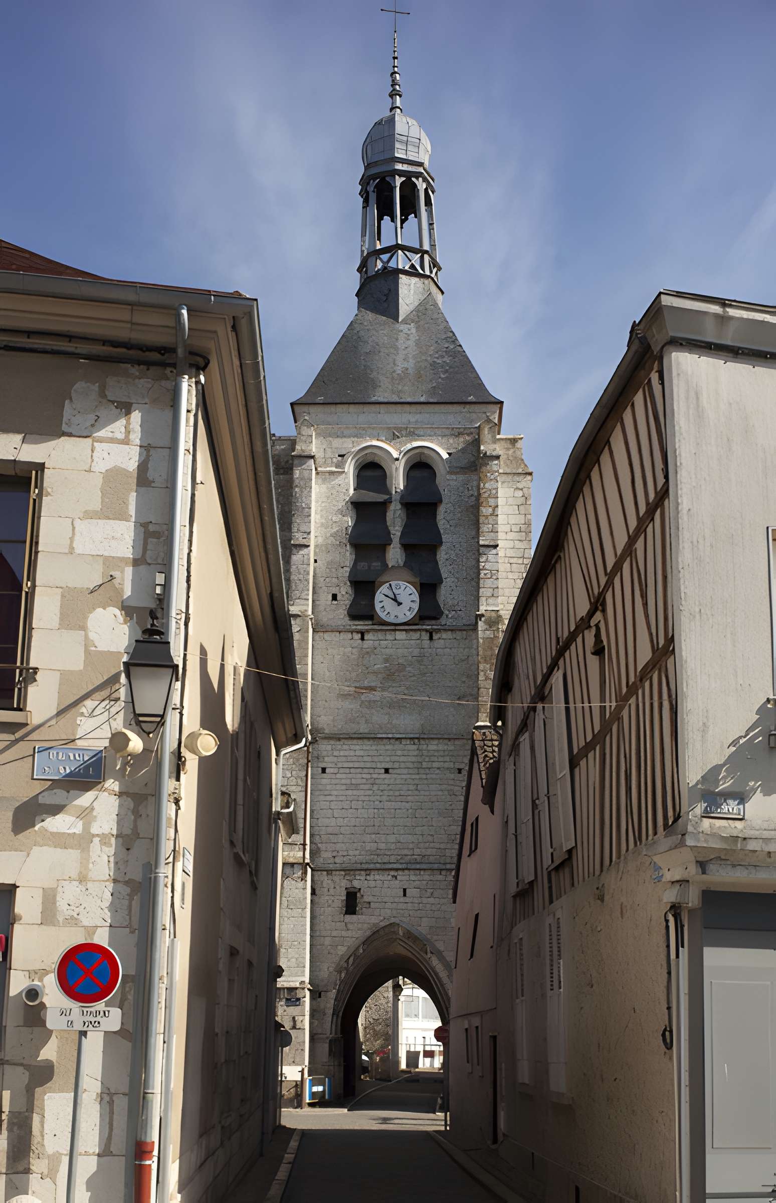 Tour Notre-Dame-du-Val de Provins