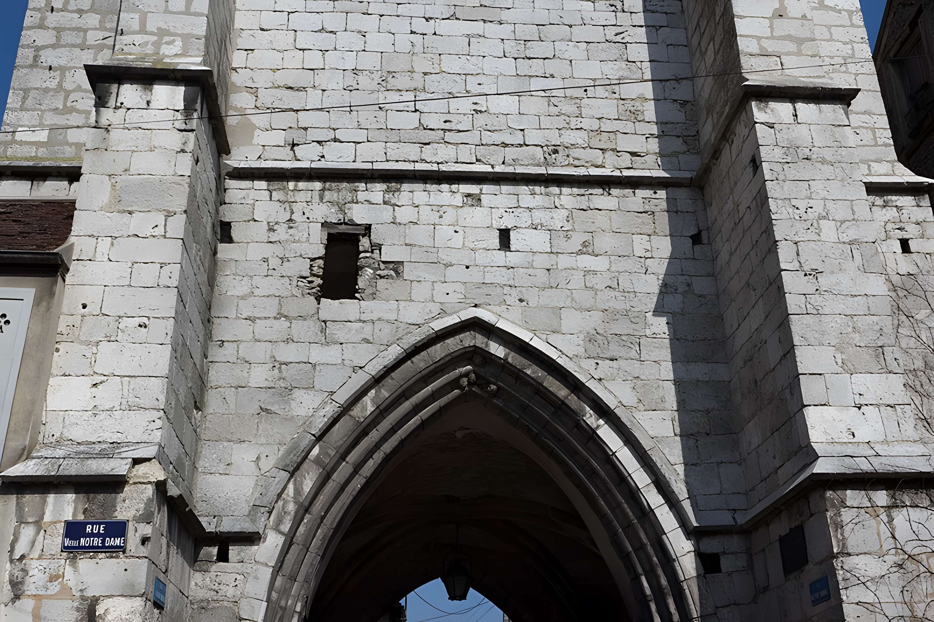 Tour Notre-Dame-du-Val de Provins