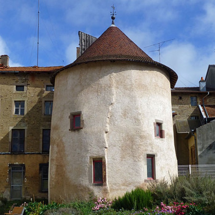 Photo de Tour Rue Maurice-Alexandre de Rambervillers