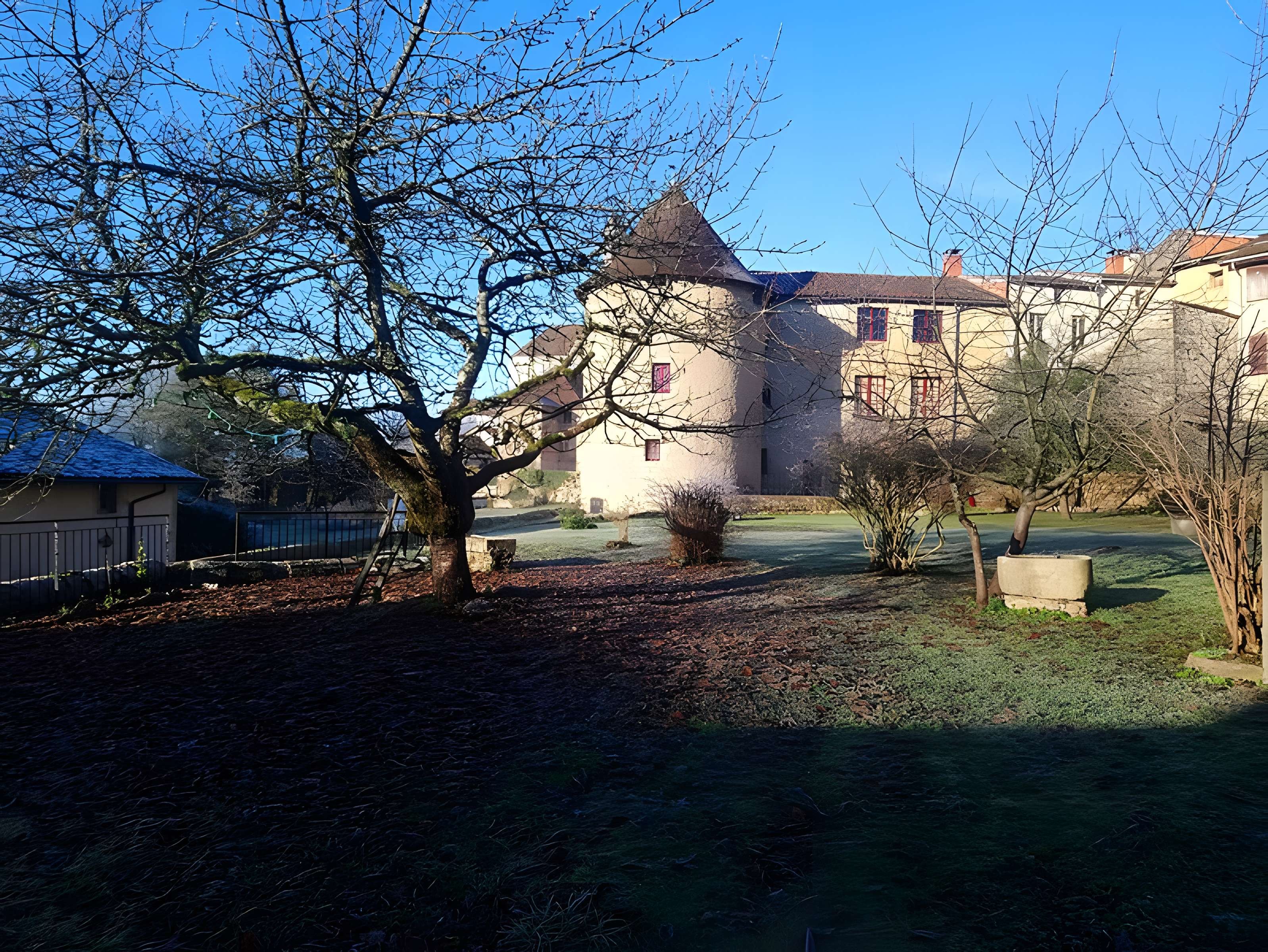 Tour Saint-Guillaume de Saint-Amour