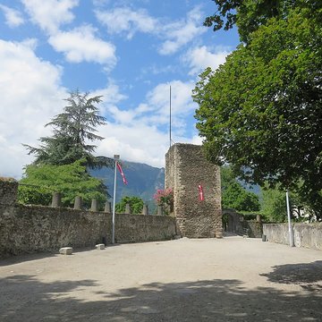 Tour sarrazine dAlbertville