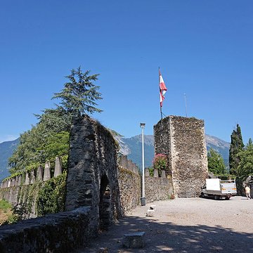 Tour sarrazine dAlbertville