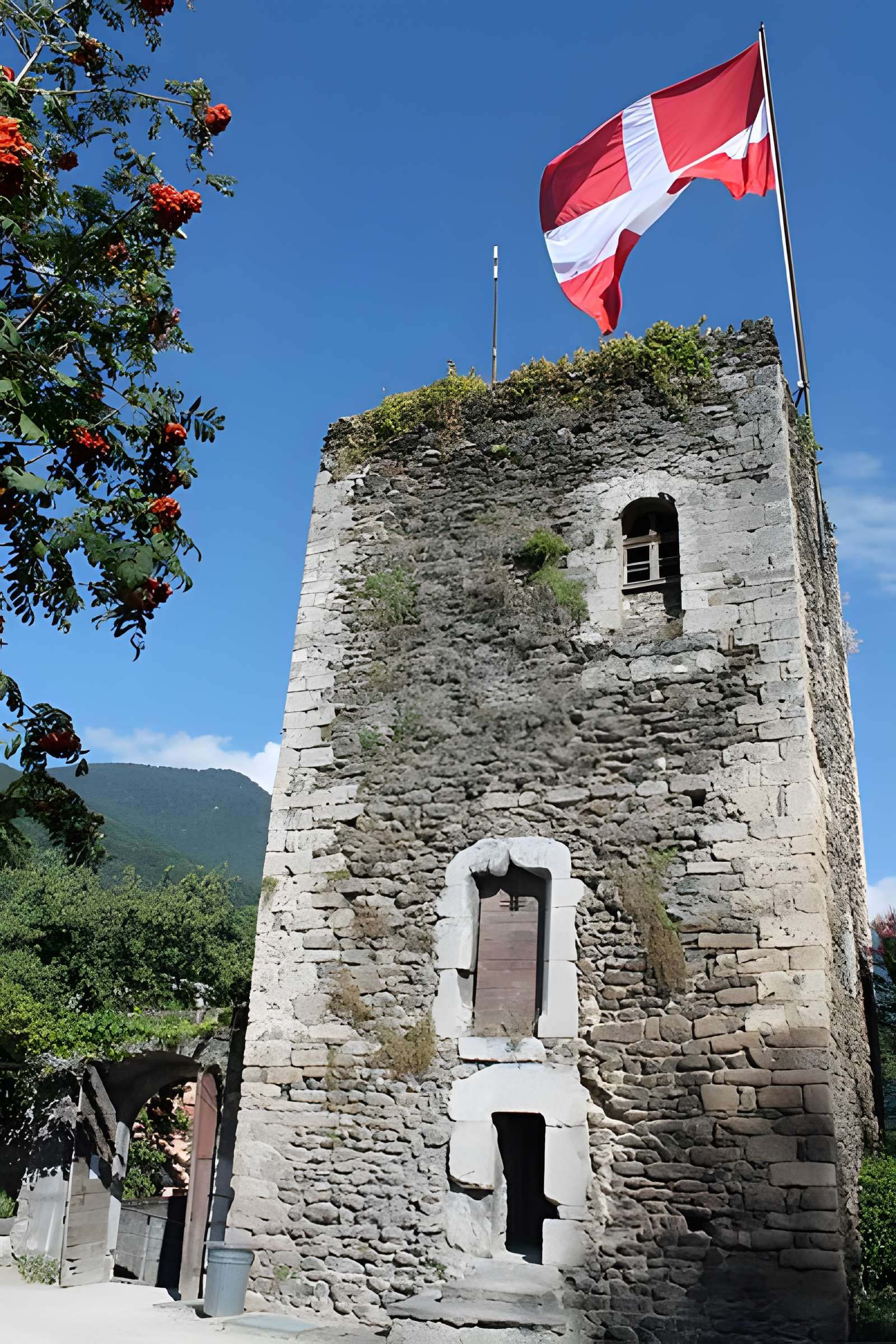 Tour sarrazine d'Albertville