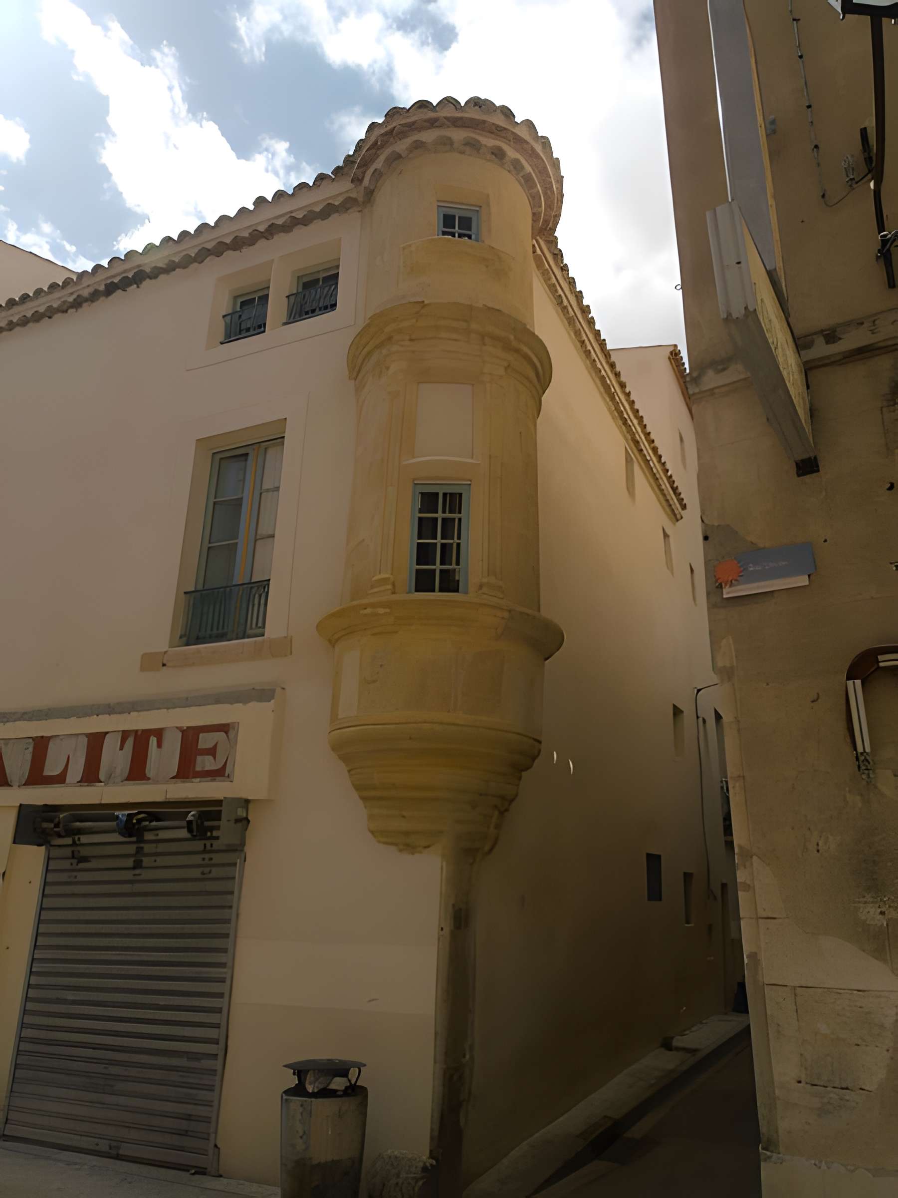 Tourelle d'angle de Narbonne