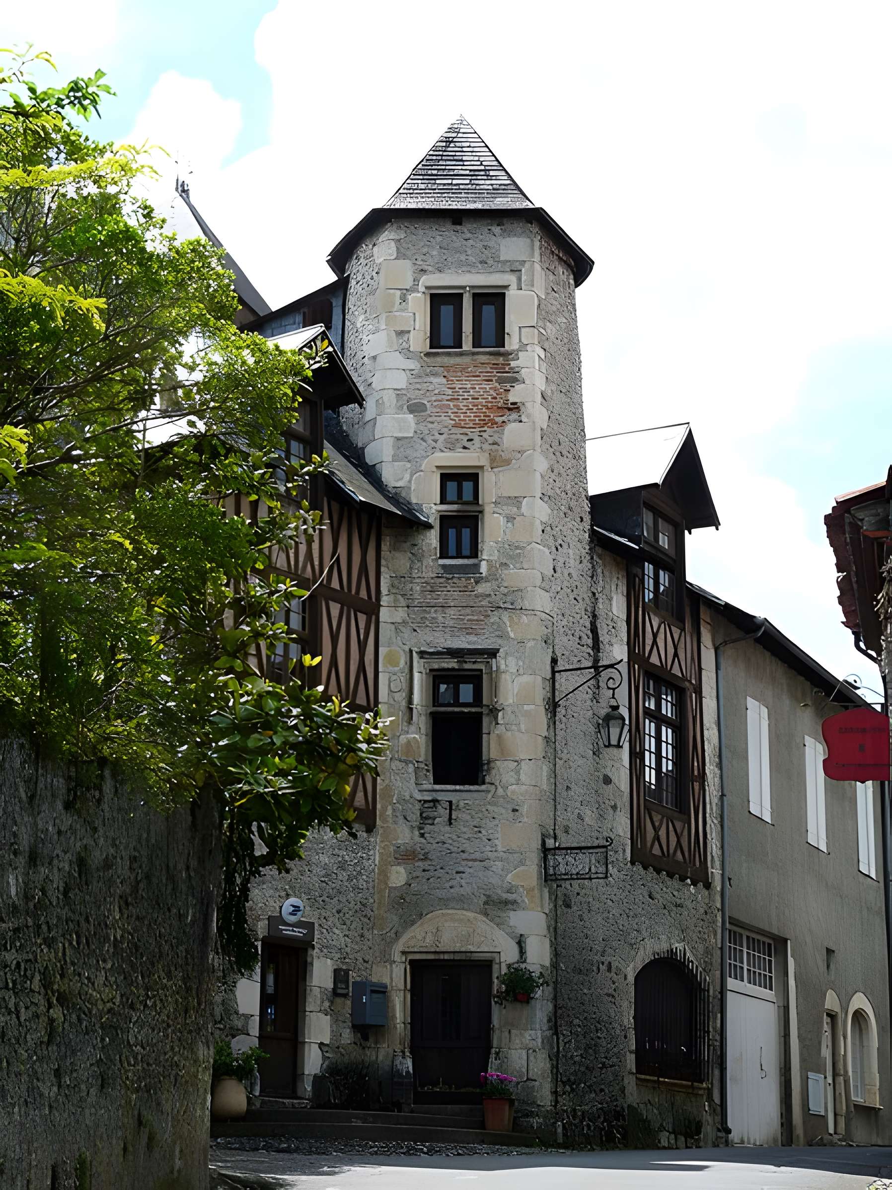 Tourelle de Saint-Bertrand-de-Comminges