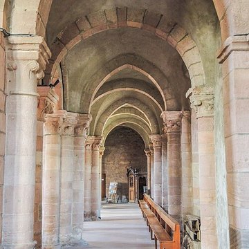 Abbaye Saint-Pierre dÉtival