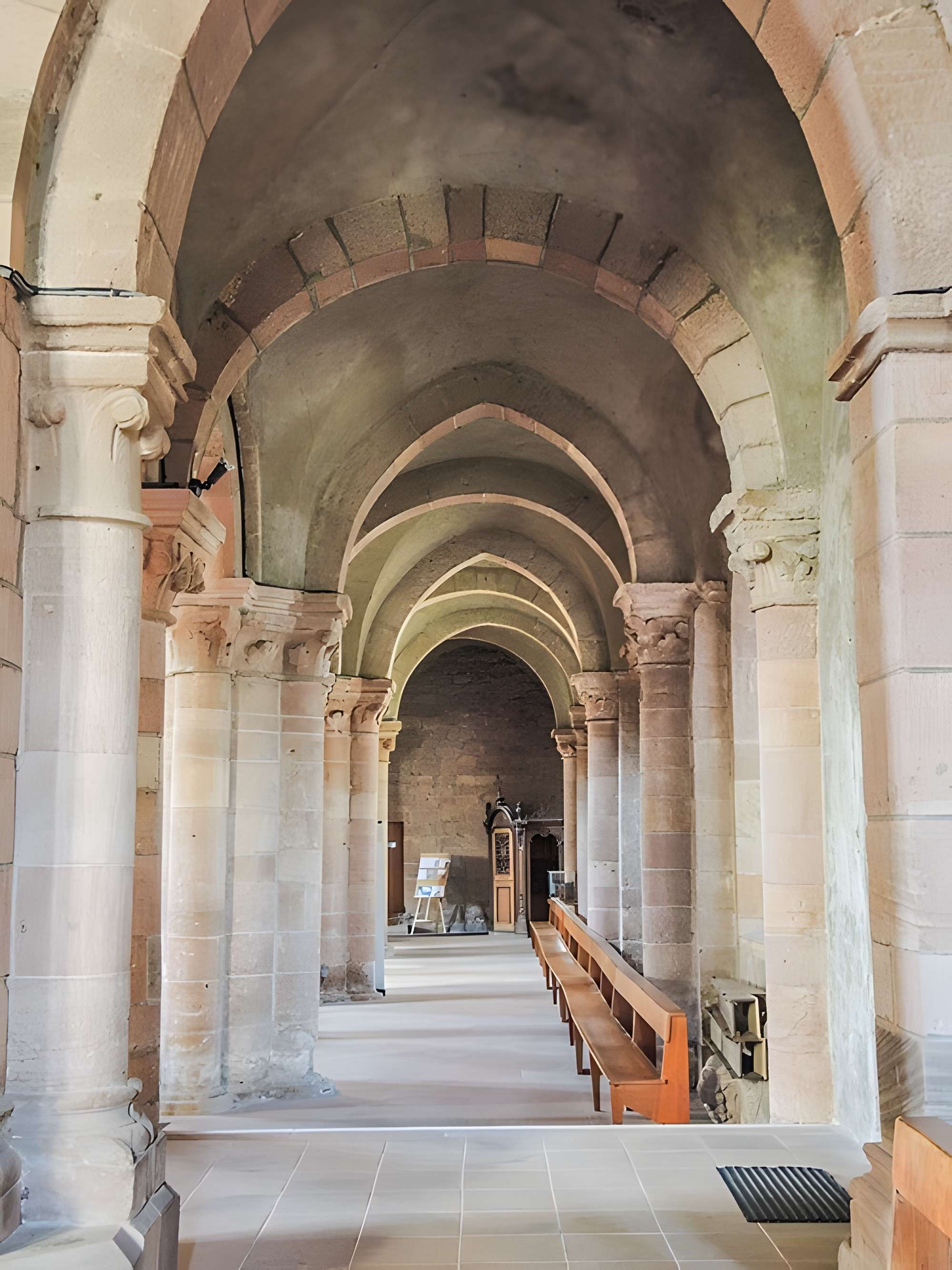 Abbaye Saint-Pierre d'Étival
