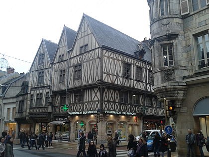 Photo de Maison aux Trois Visages à Dijon