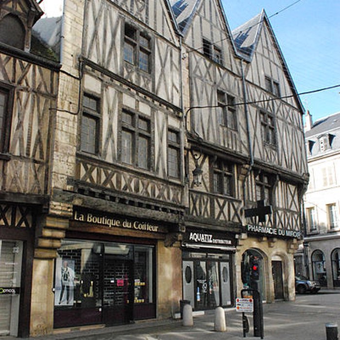 Photo de Maison aux Trois Visages à Dijon