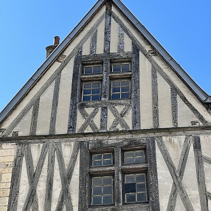 Photo de Maison aux Trois Visages à Dijon