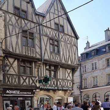 Maison aux Trois Visages à Dijon