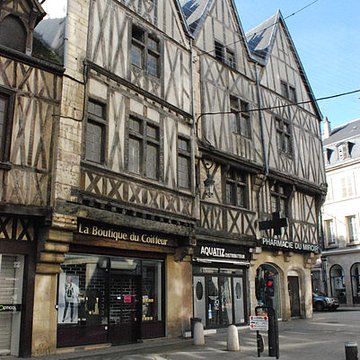 Maison aux Trois Visages à Dijon
