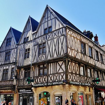 Maison aux Trois Visages à Dijon