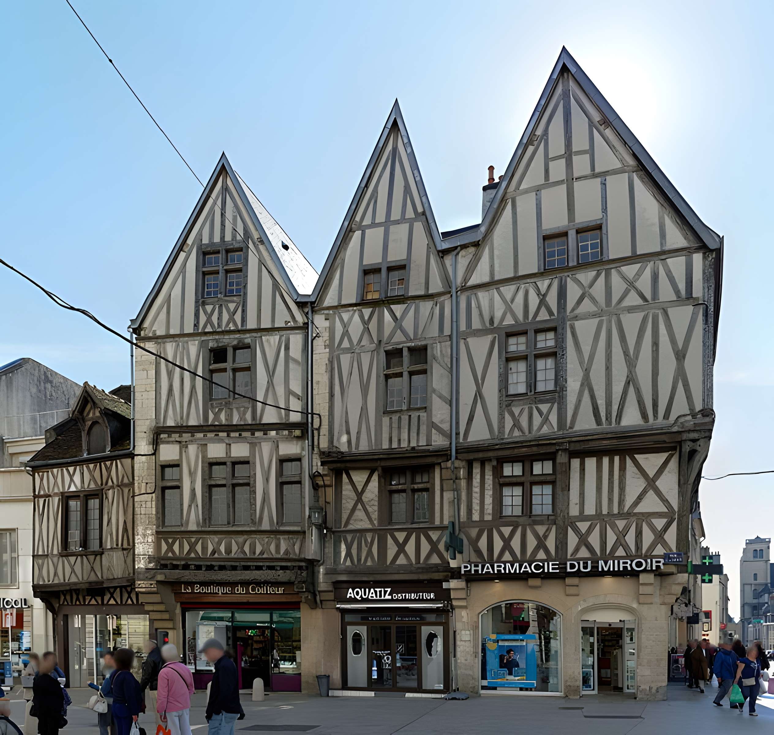 Maison aux Trois Visages à Dijon