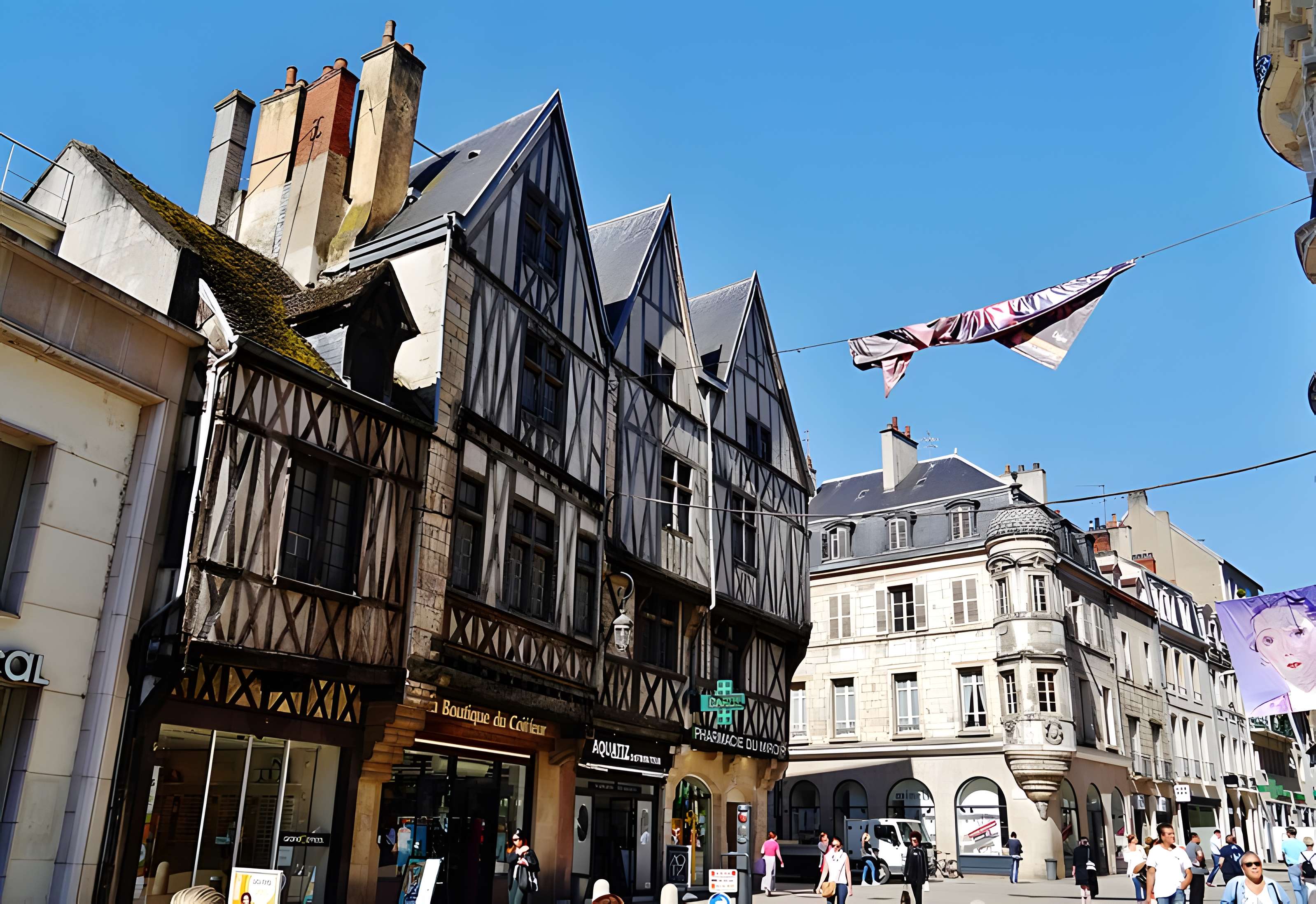 Maison aux Trois Visages à Dijon