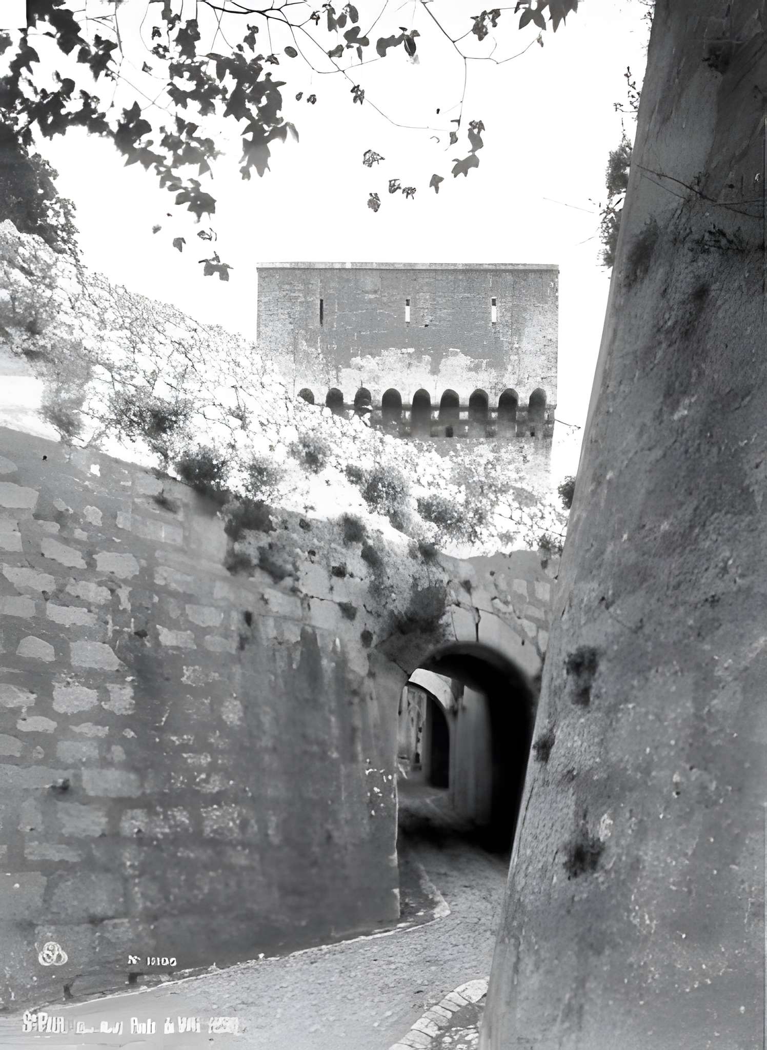 Tour-Porte de Saint-Paul-de-Vence