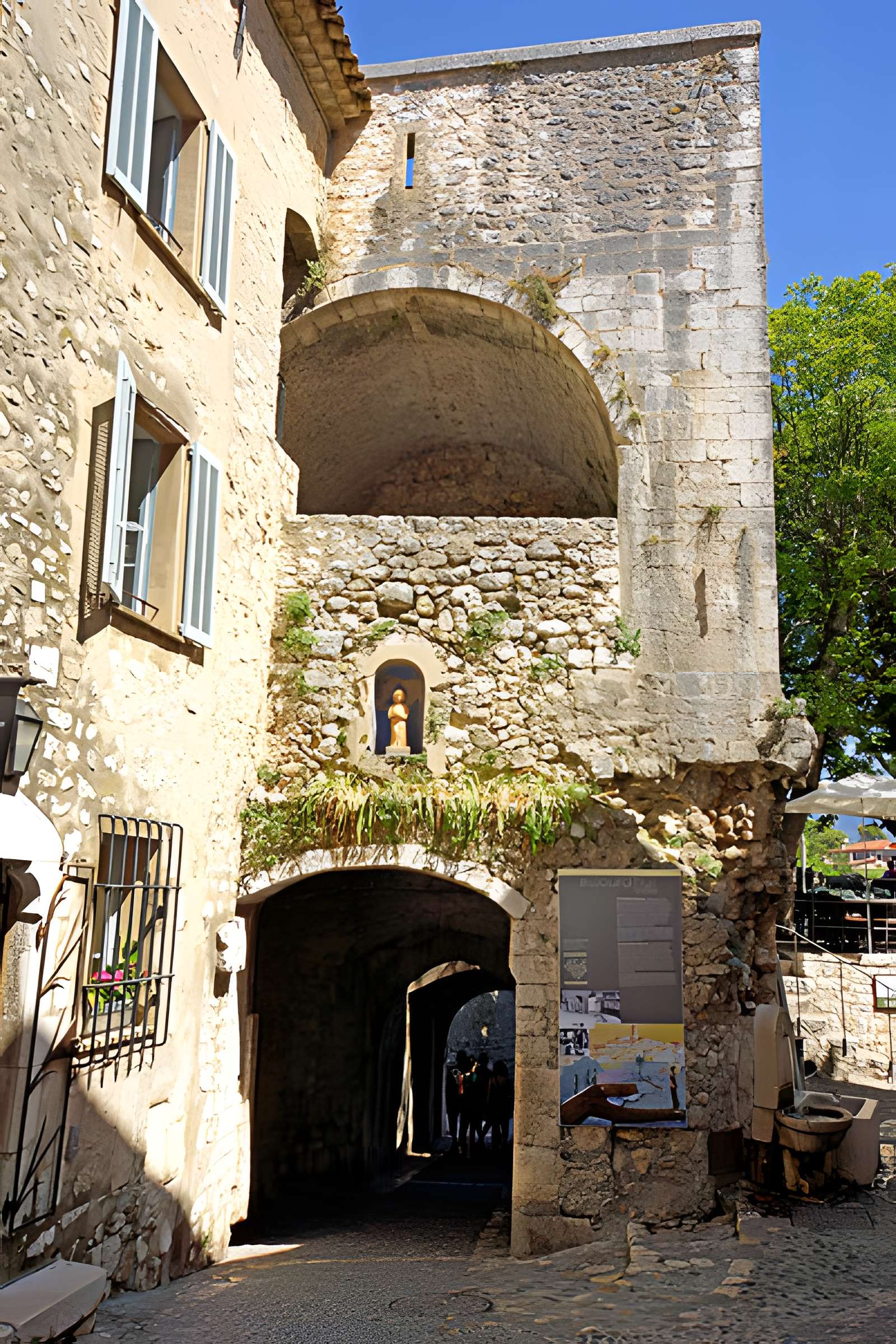 Tour-Porte de Saint-Paul-de-Vence