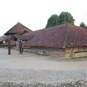 Tuilerie de Varennes-Saint-Sauveur