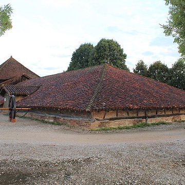 Tuilerie de Varennes-Saint-Sauveur
