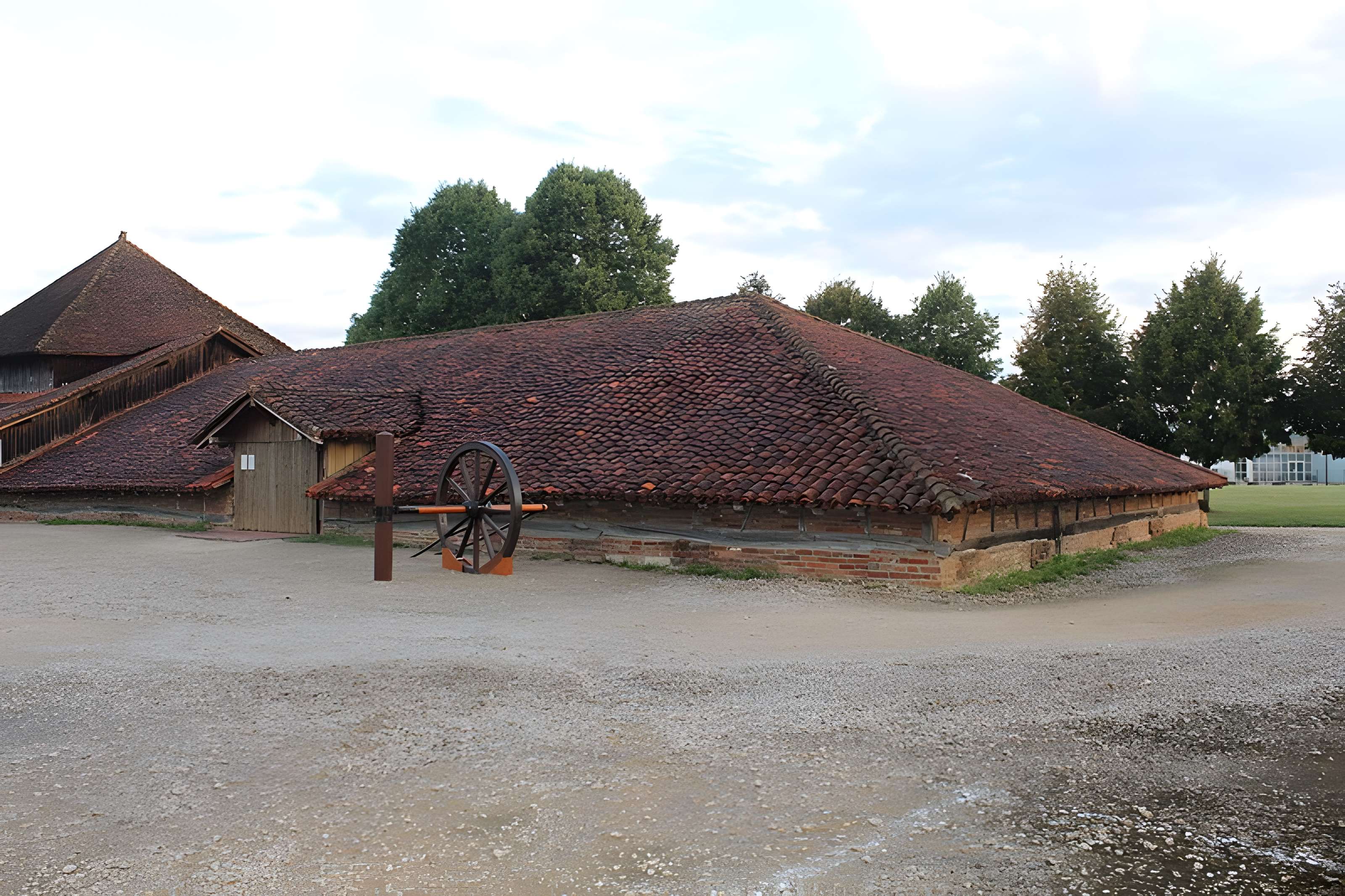 Tuilerie de Varennes-Saint-Sauveur