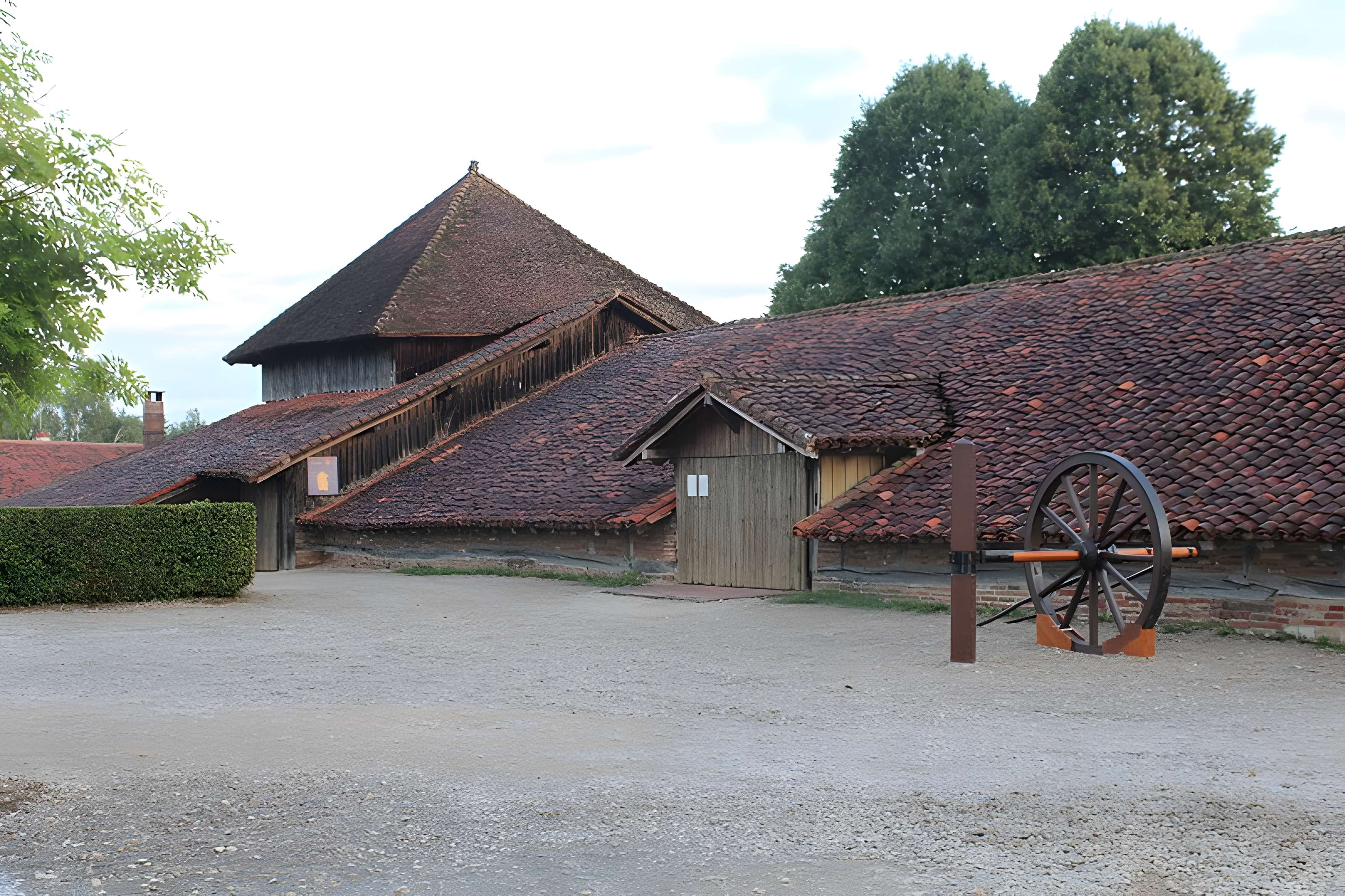 Tuilerie de Varennes-Saint-Sauveur