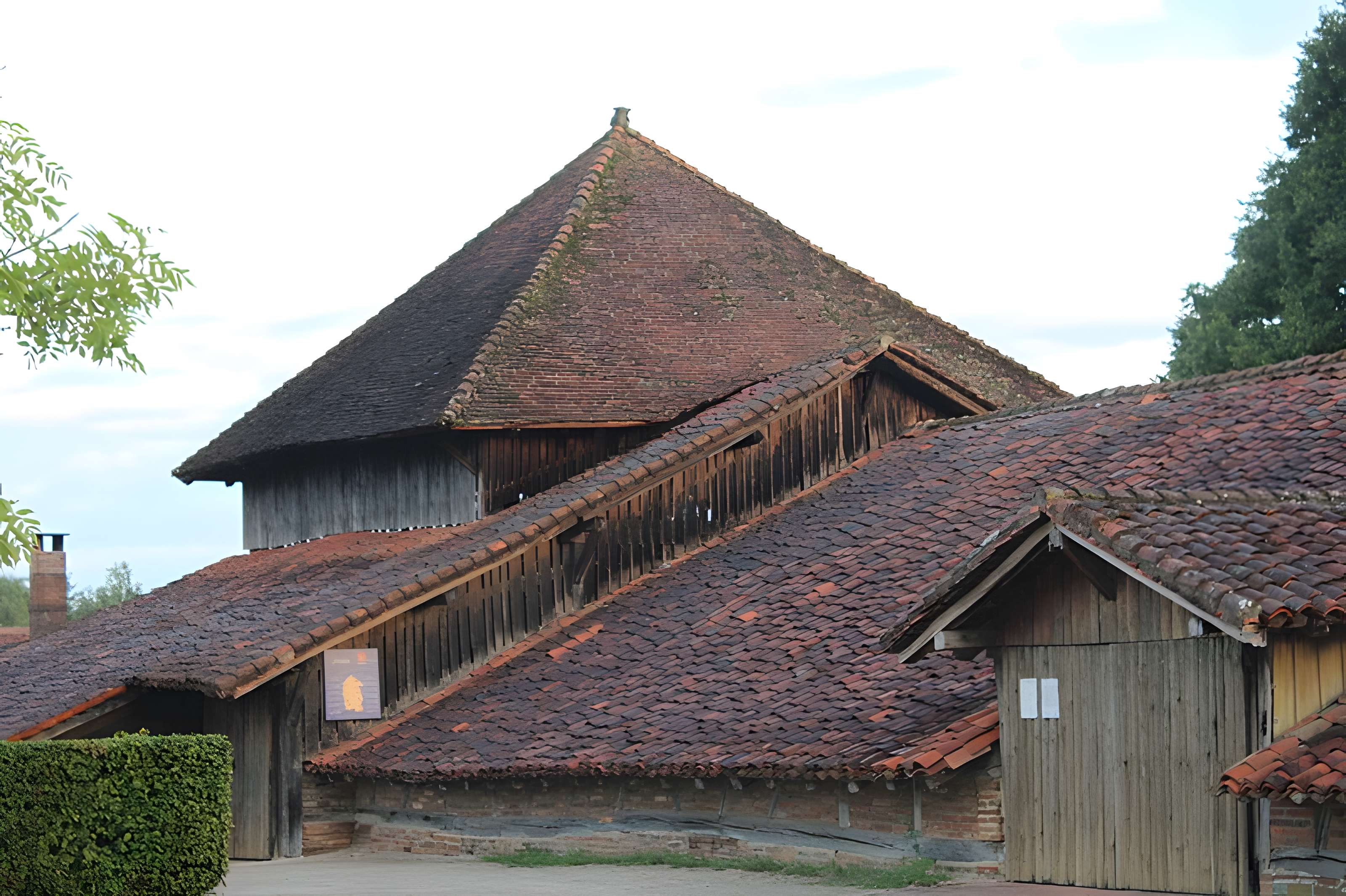 Tuilerie de Varennes-Saint-Sauveur