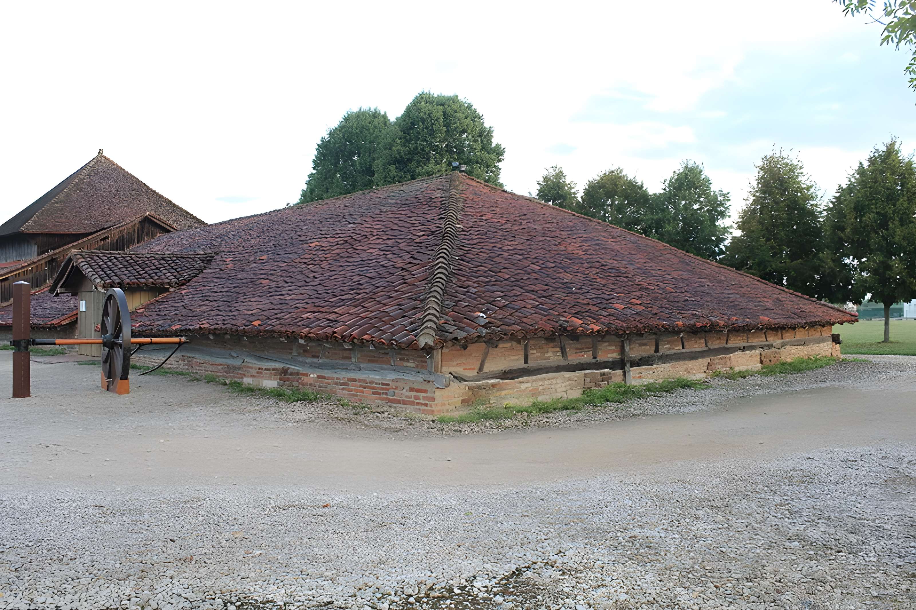 Tuilerie de Varennes-Saint-Sauveur
