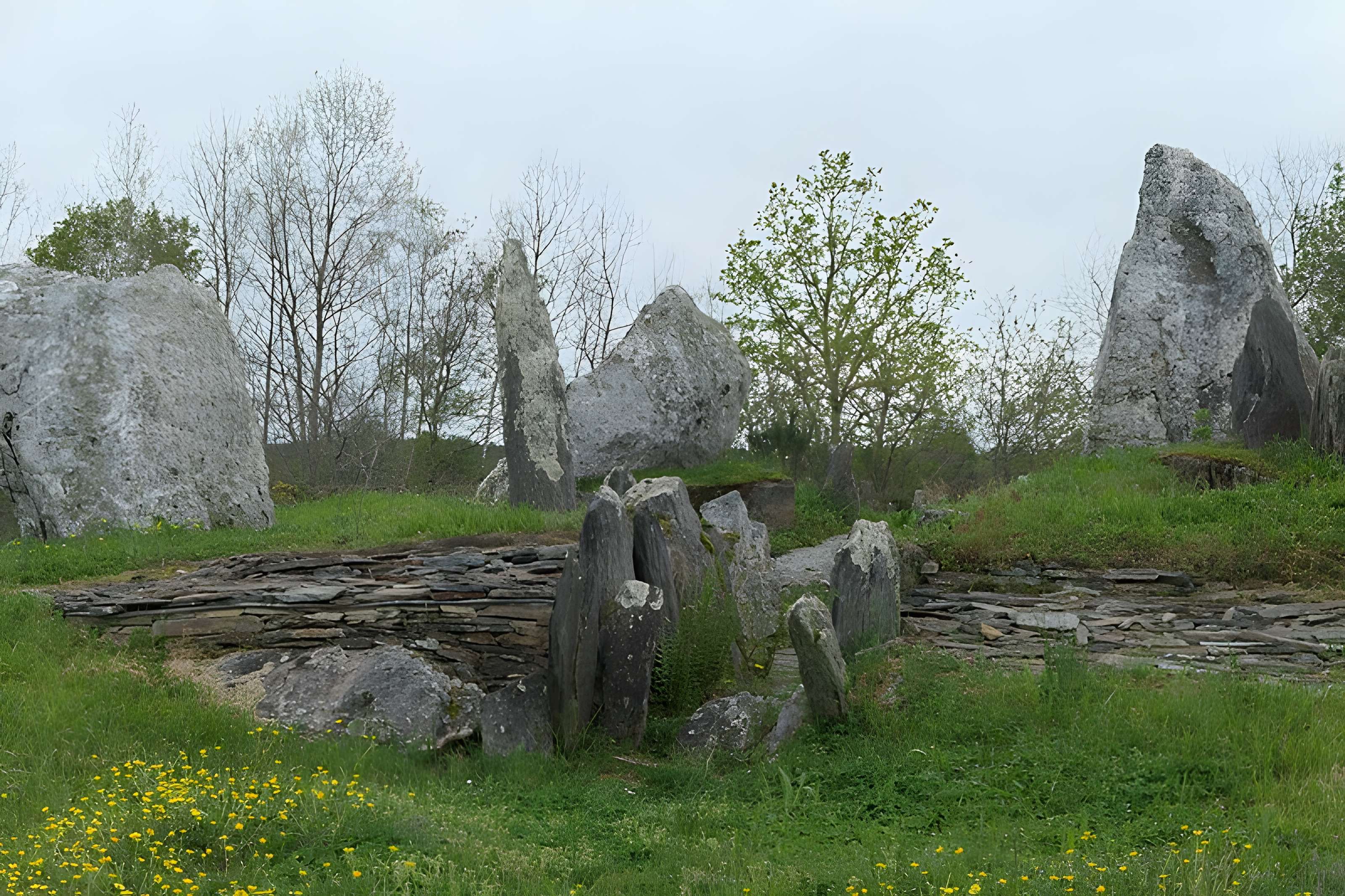 Tumulus du Château Bû à Saint-Just