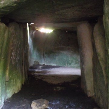 Tumulus du Mané-Lud à Locmariaquer