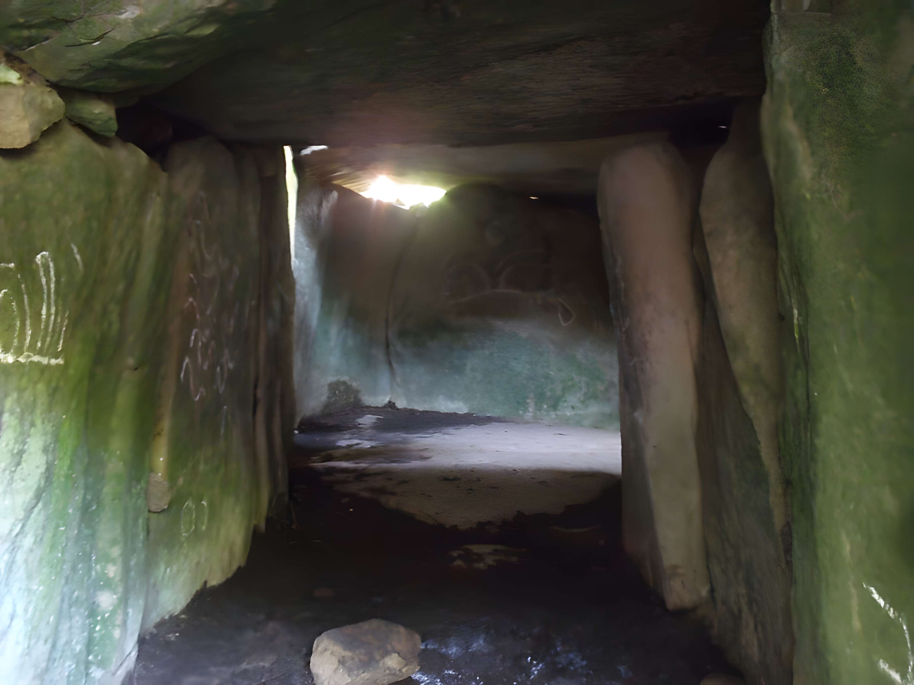 Tumulus du Mané-Lud à Locmariaquer