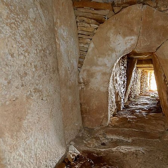 Photo de Ensemble des deux tumulus à chambres dolméniques, appelés tumulus du Montiou