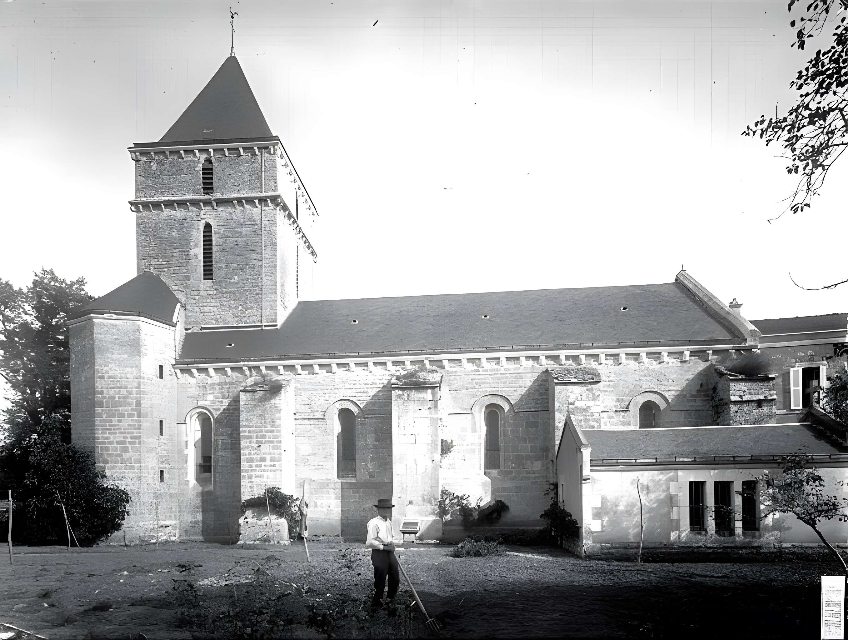 Tumulus du Montiou à Sainte-Soline