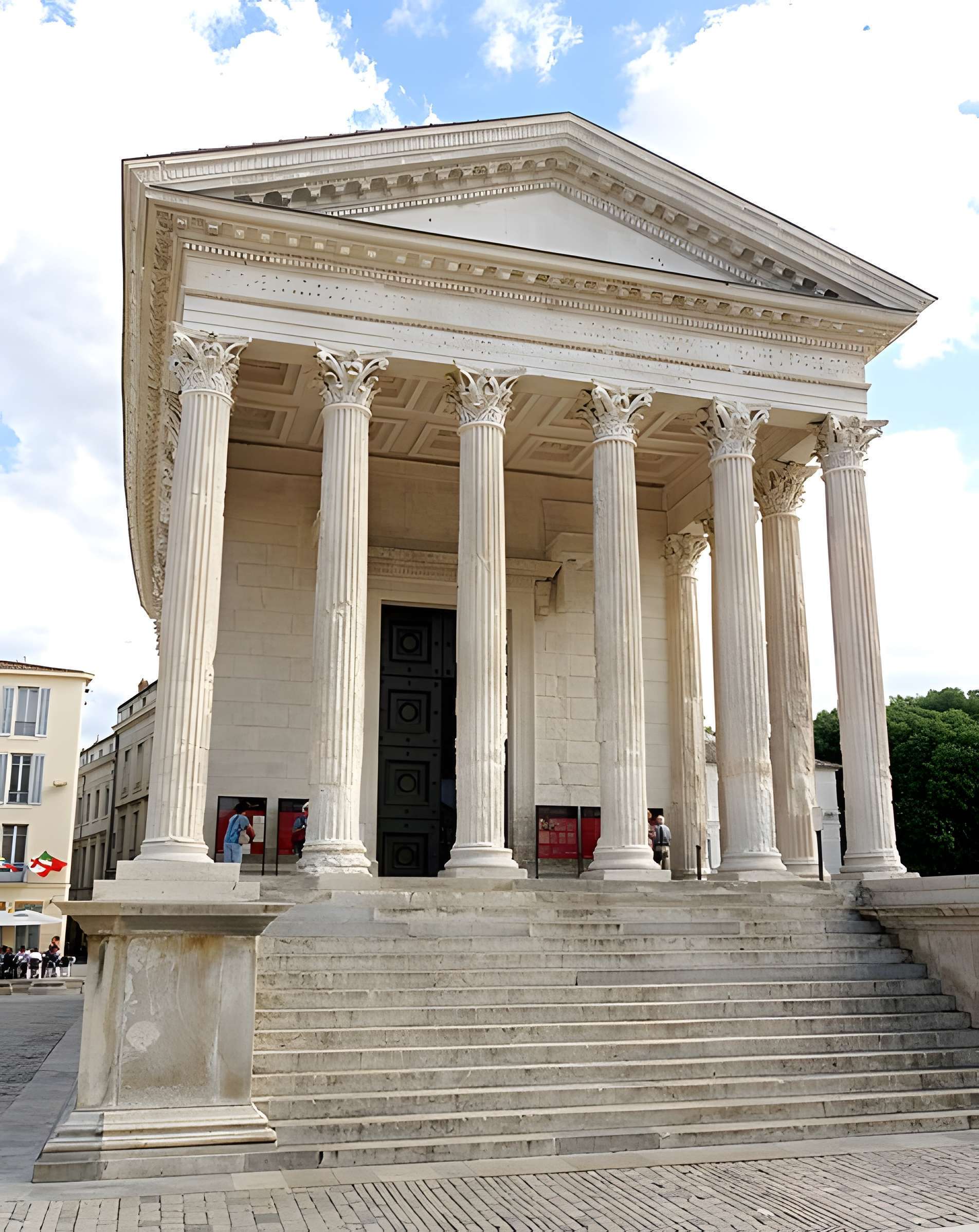 Maison Carrée de Nîmes