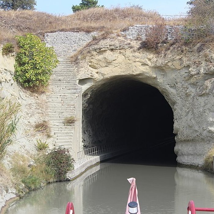 Photo de Tunnel-aqueduc de drainage de létang de Colombiers et Montady