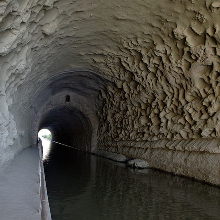Photo de Tunnel-aqueduc de drainage de létang de Colombiers et Montady