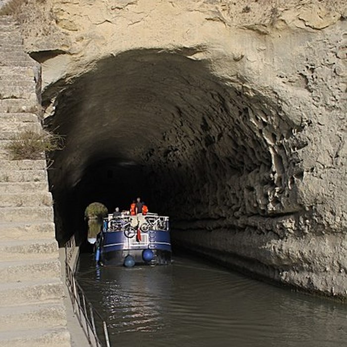 Photo de Tunnel-aqueduc de drainage de létang de Colombiers et Montady