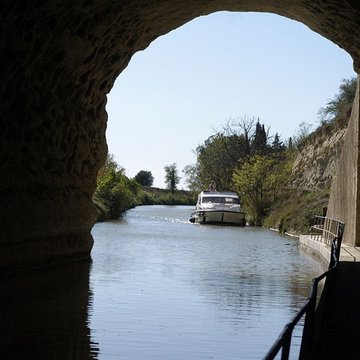 Tunnel-aqueduc de drainage de létang de Colombiers et Montady