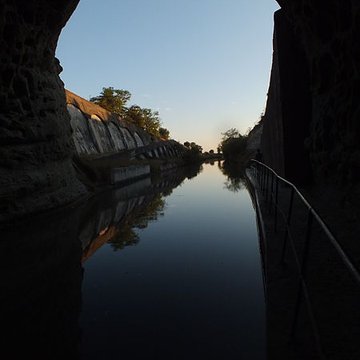Tunnel-aqueduc de drainage de létang de Colombiers et Montady
