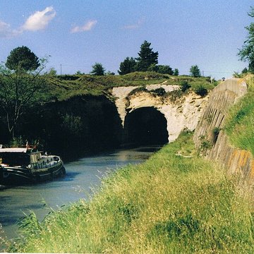 Tunnel-aqueduc de drainage de létang de Colombiers et Montady
