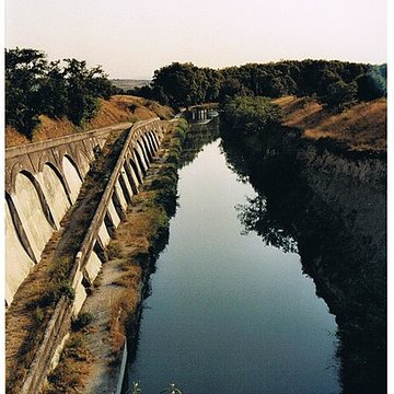 Tunnel-aqueduc de drainage de létang de Colombiers et Montady