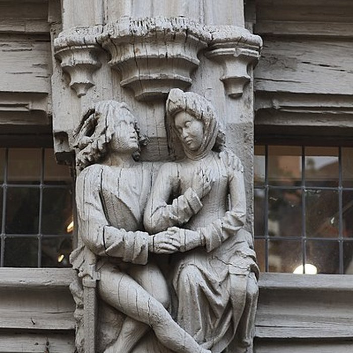 Photo de Maison dAdam et Eve ou de lArbre de Vie