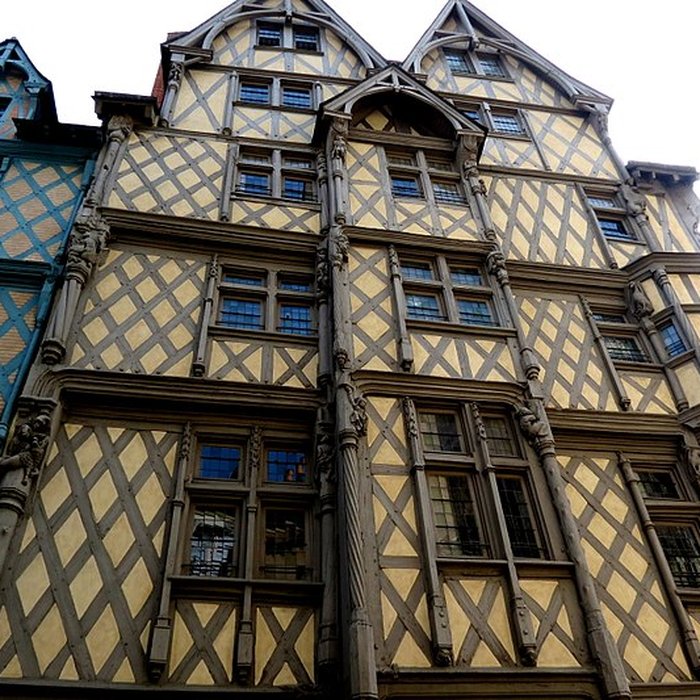 Photo de Maison dAdam et Eve ou de lArbre de Vie