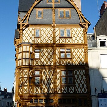 Maison dAdam et Eve ou de lArbre de Vie