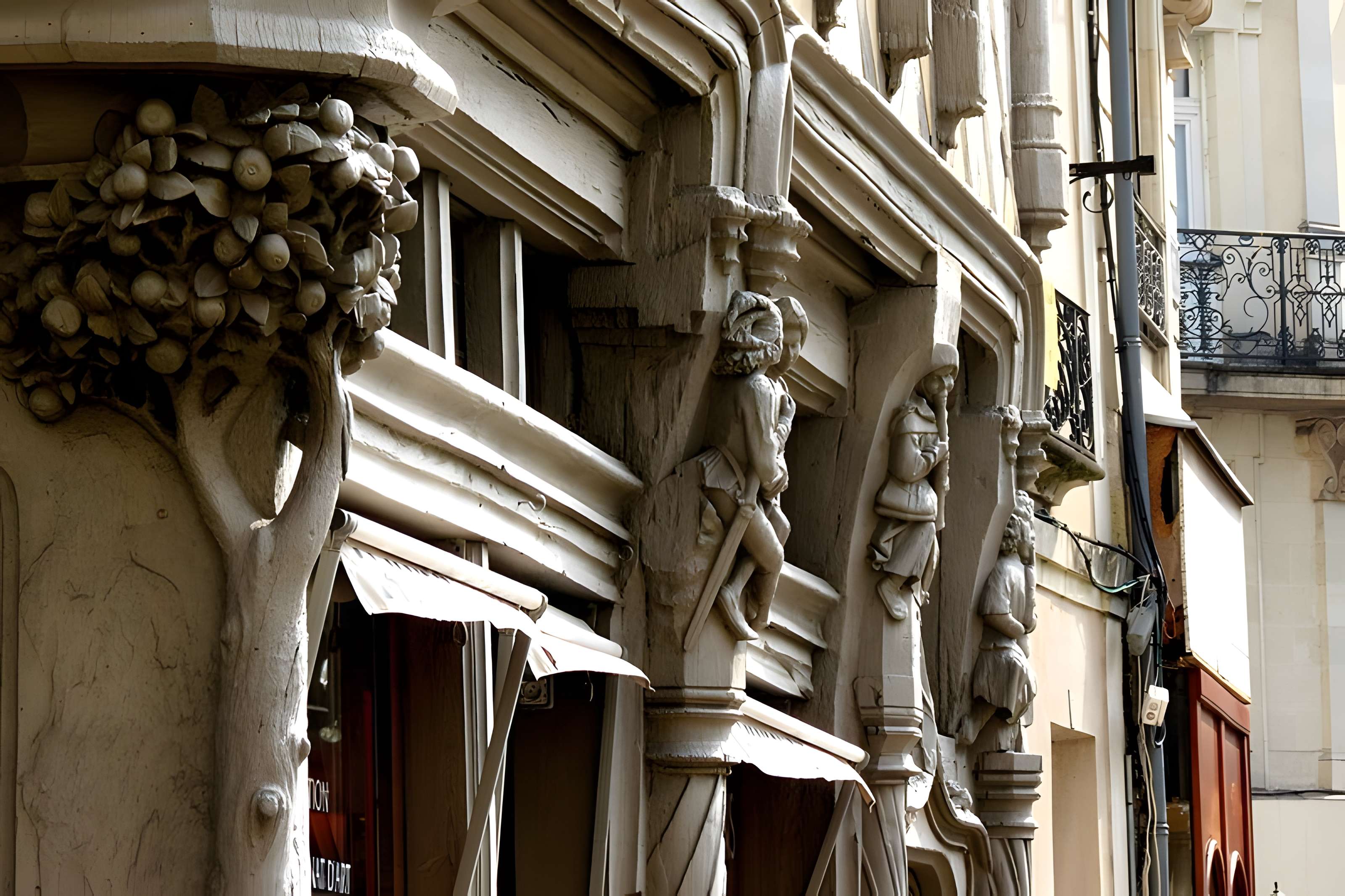 Maison d'Adam et Eve ou de l'Arbre de Vie